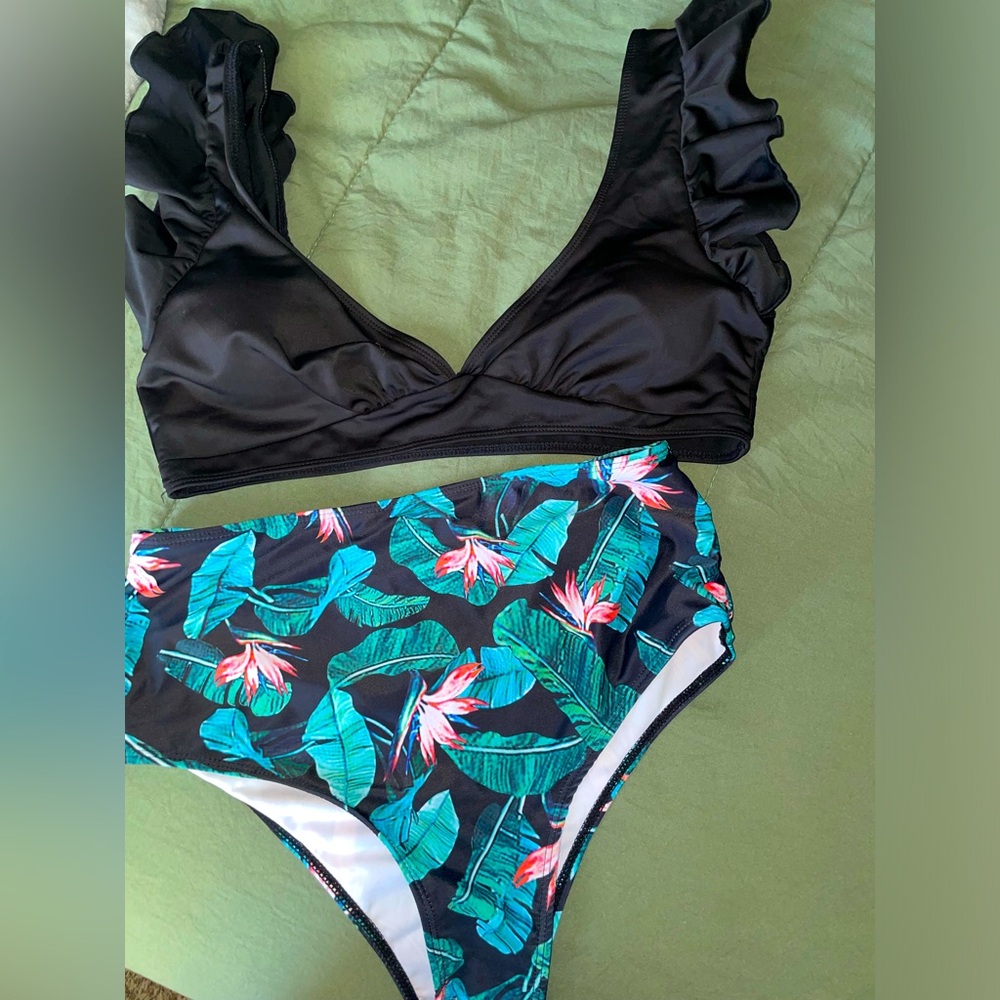 Adorable SHEIN two piece